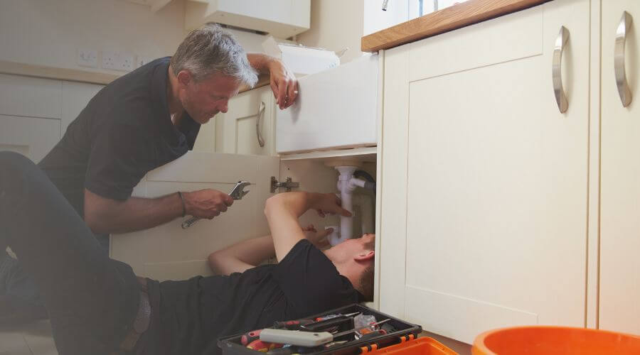 Professional burst pipe repair services in Leipsic, OH
